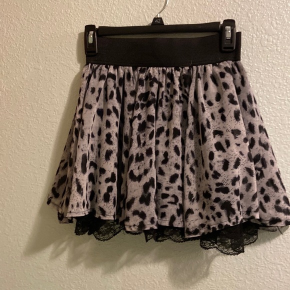 A sort black cheetah lace trimmed style jr size S - Picture 2 of 3